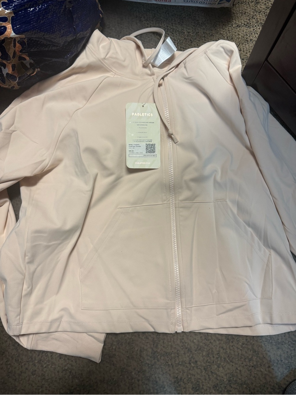 Fabletics Pale Blush Full-Zip Hoodie Jacket Bailey cropped pureluxe new